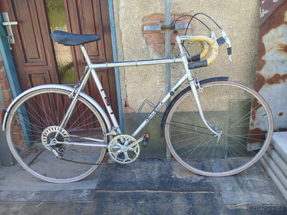 Staré kolo Favorit SPECIAL