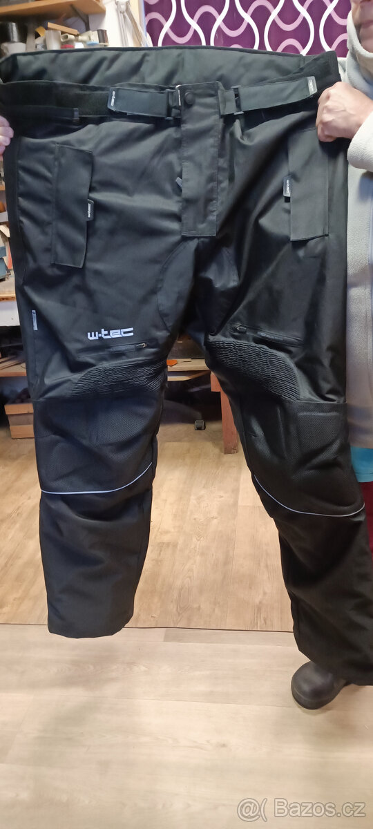 Prodám kalhoty na motocykl .