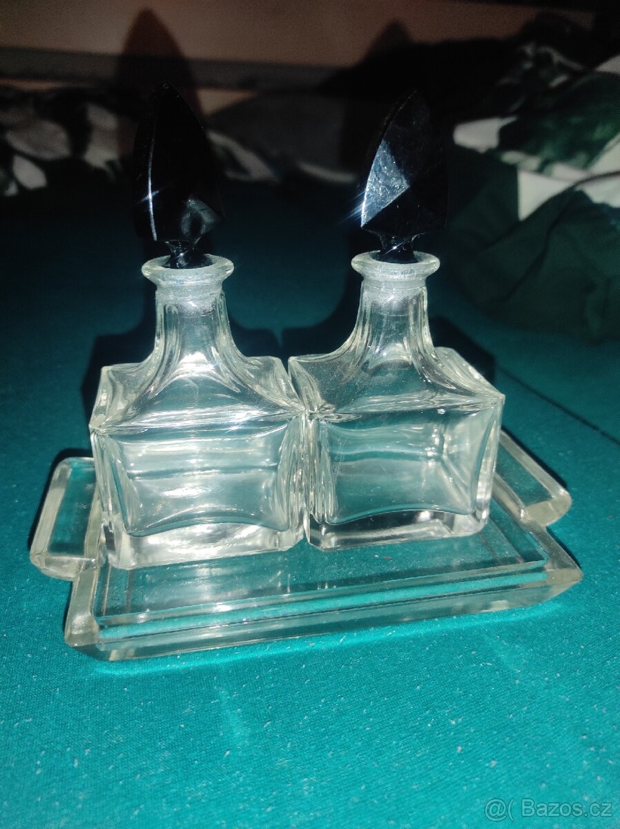 Staré Flakony na parfémy