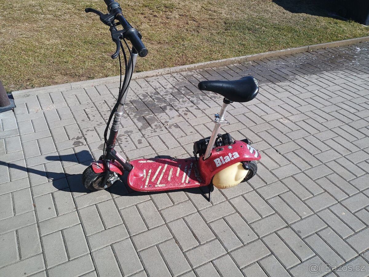 Koloběžka Blata