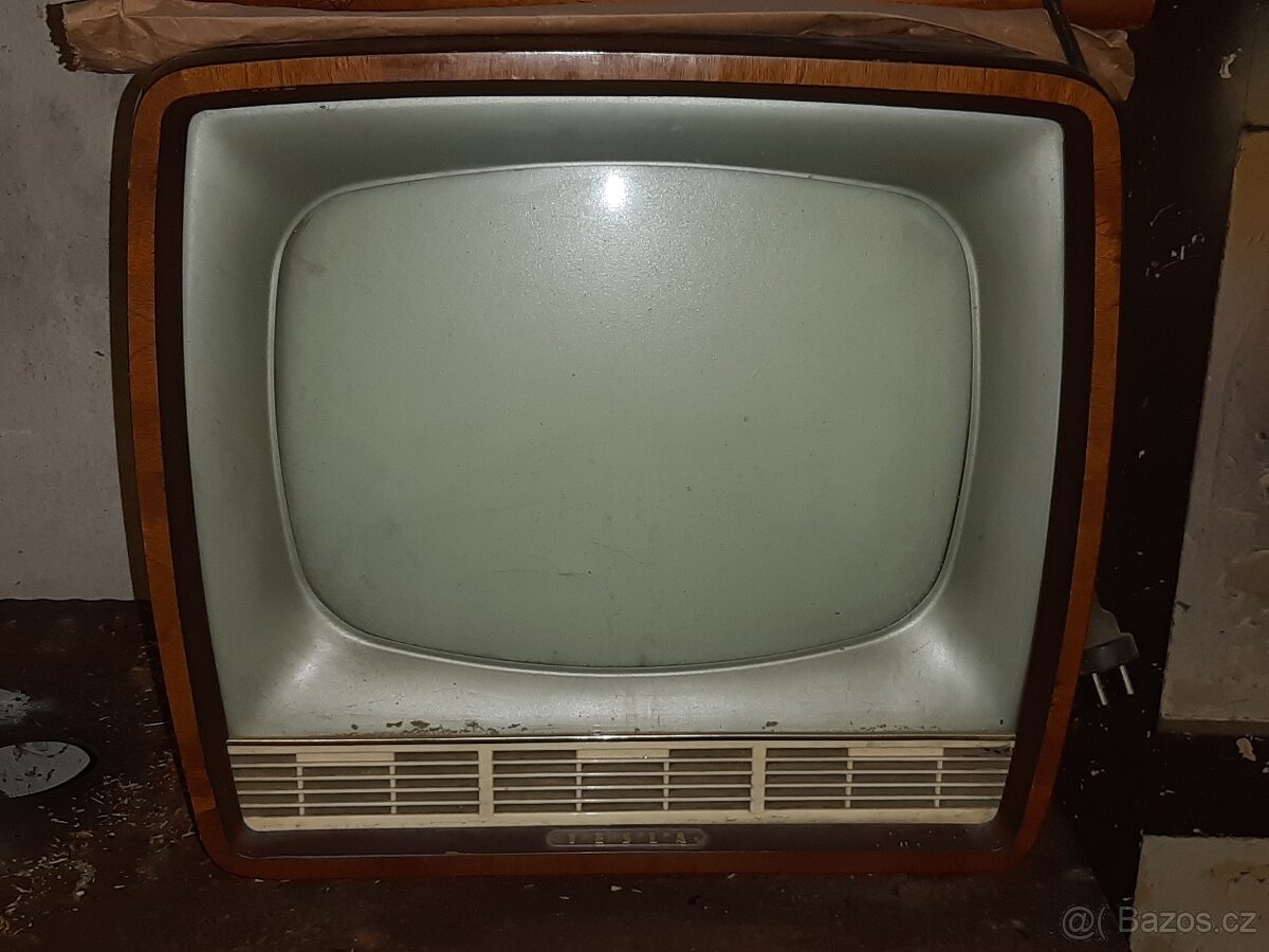 Televize a radio