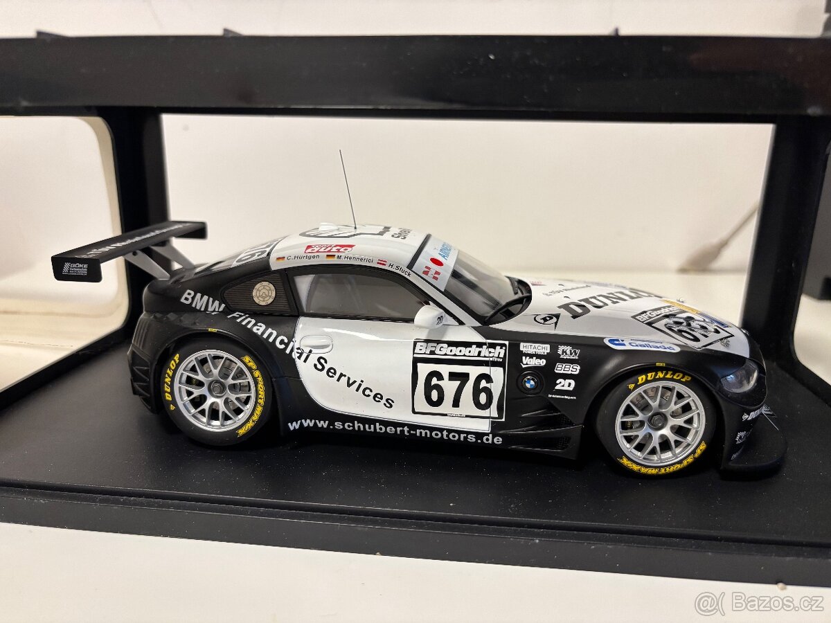 Modely 1/18
