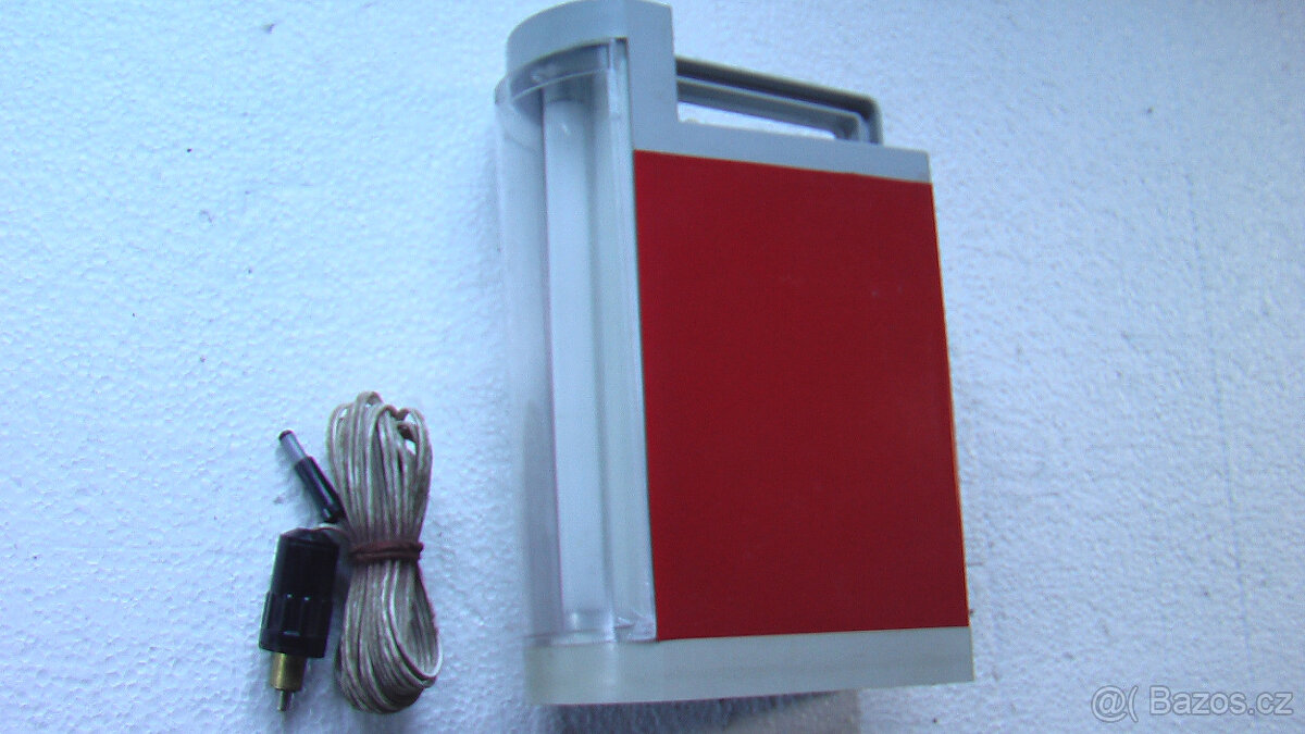 BATERIOVÁ LAMPA 12V