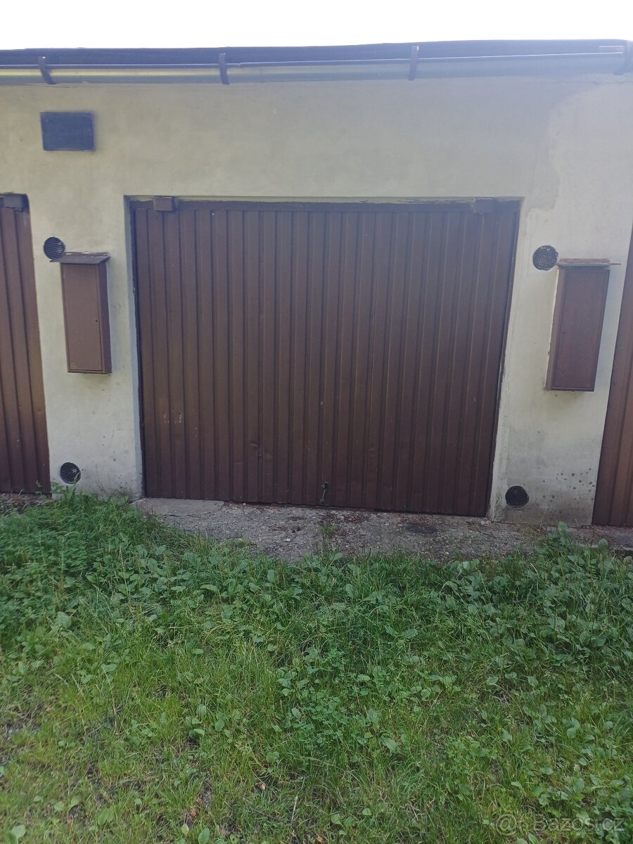 Nice terraced garage for rent 18m2 Frýdlant n./O.ul. Norwegian