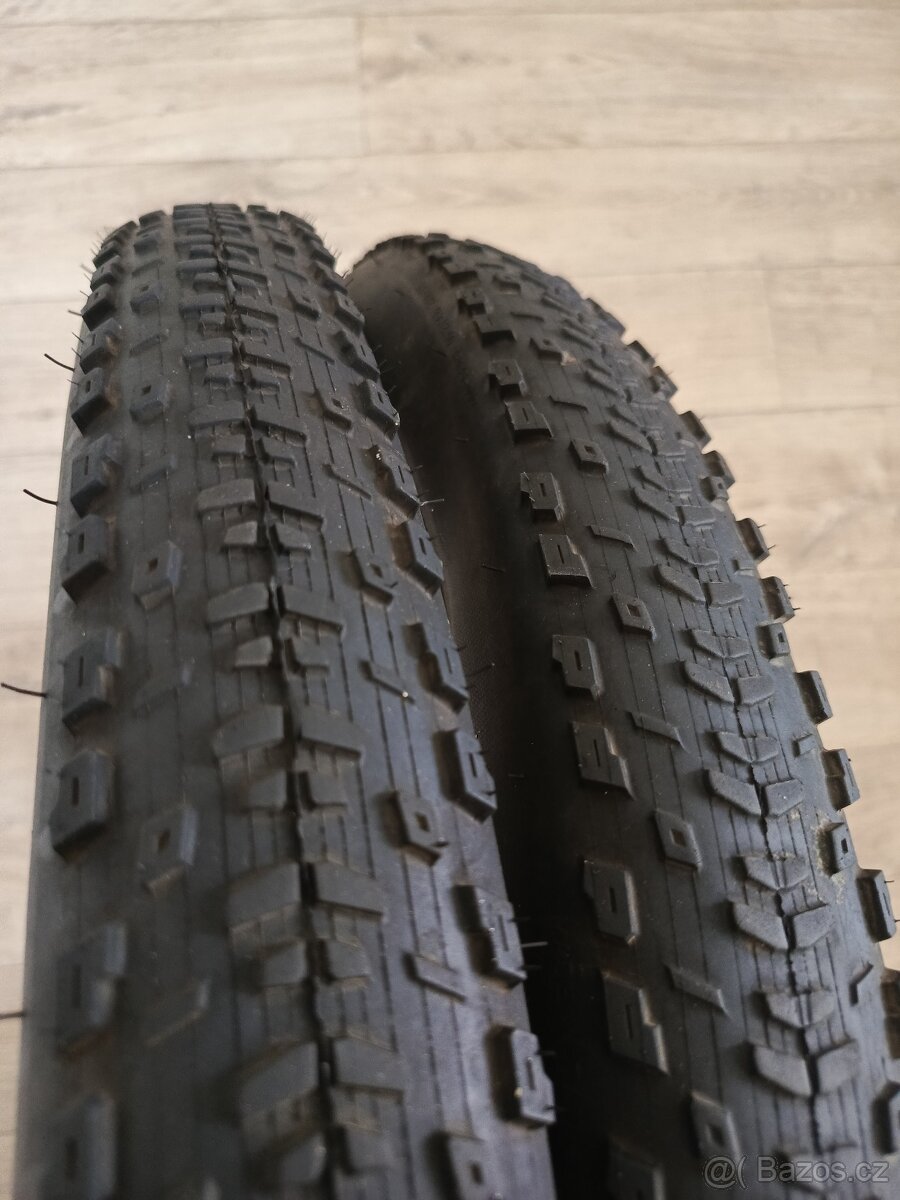 Pláště Bontrager SaintAnne 29x2.4