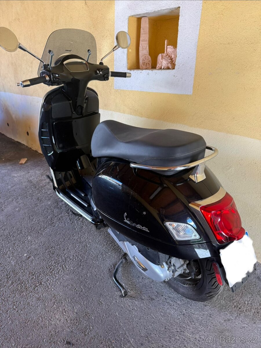 Piaggio Vespa GTS 125 Super Tech 2020