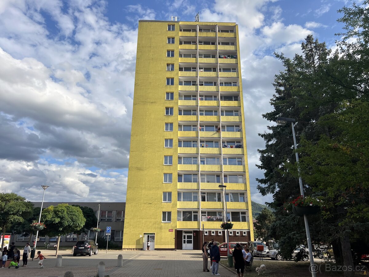 Prodej bytu 3+1, 72 m², Chomutov
