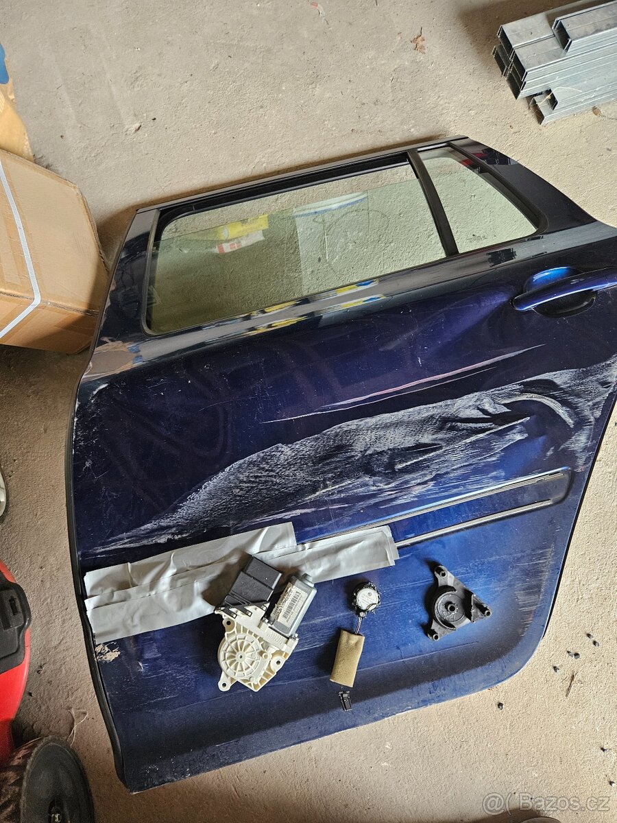 Zadni dvere octavia 2 combi