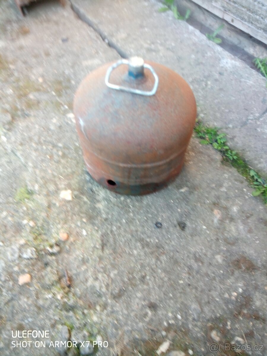 Bomba plynová