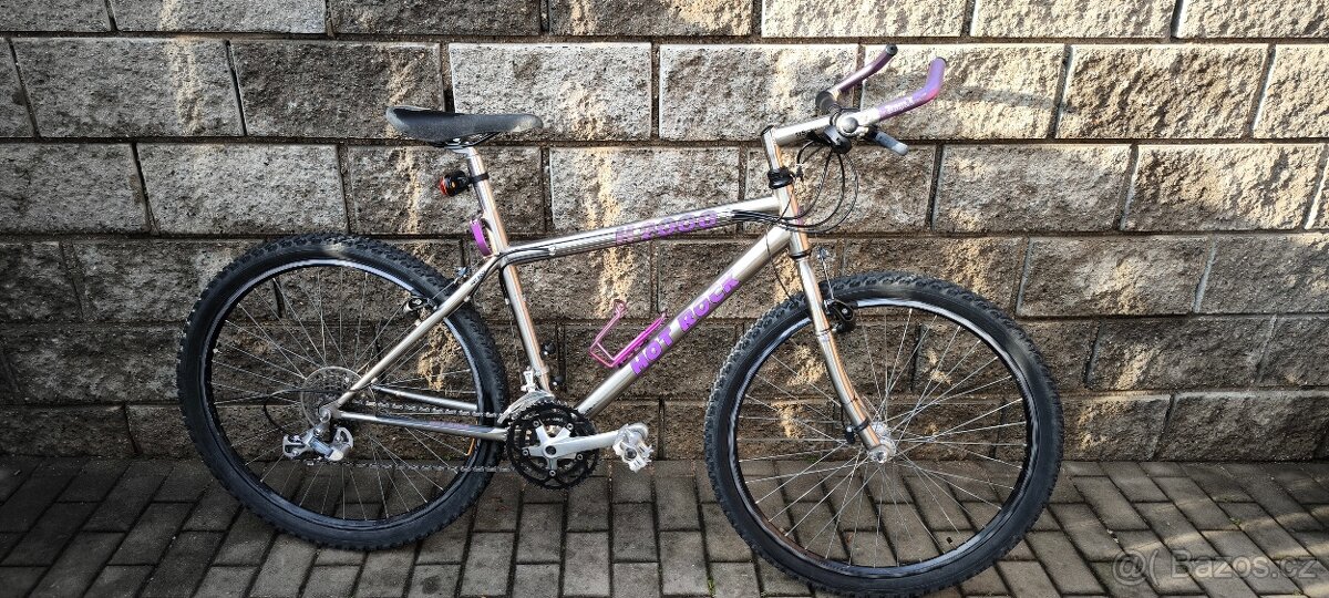 Horské kolo HOT ROCK H2000 26"