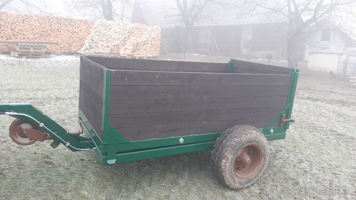 Vozik, vlečka za traktor