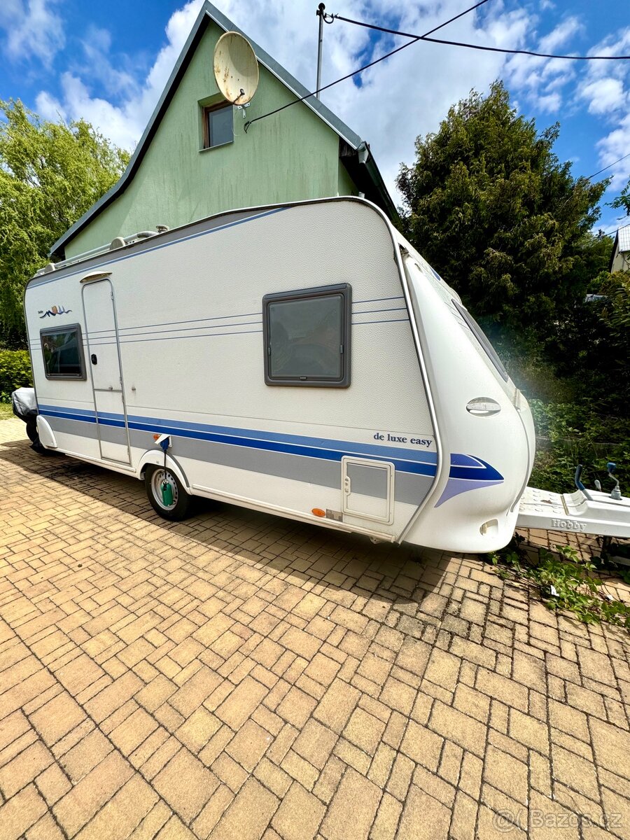 Karavan Hobby 460