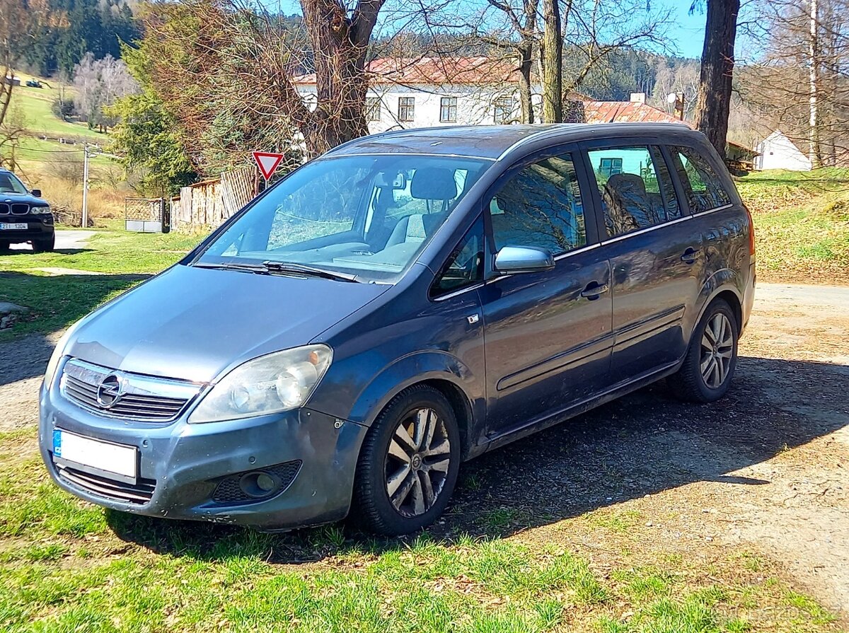 Opel Zafira 7-místná 1,7 CDTI, R.V. 2008, najeto 231.000km