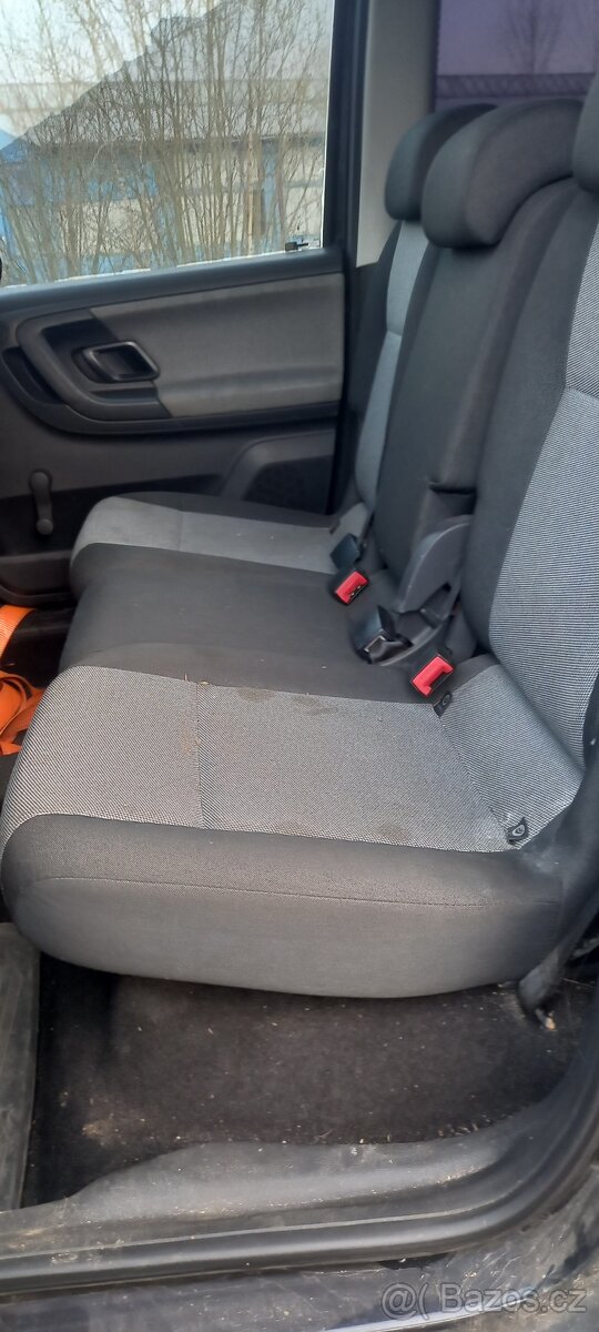 Škoda Roomster 1.2htp 51kW r.v.2011 na ND.