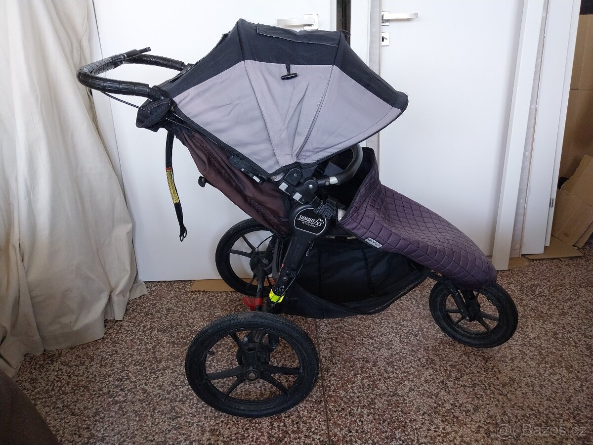 Kočárek dvojkombinace Baby Jogger Summit X3