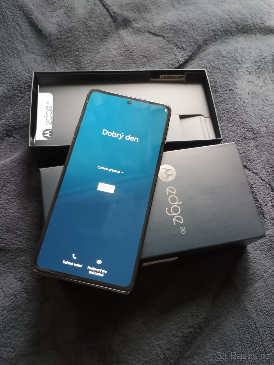 Motorola Edge 20