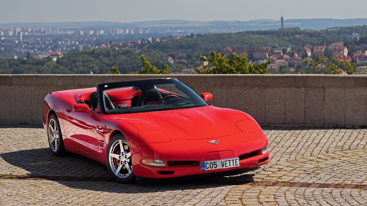 Prodám 2003 Chevrolet Corvette Convertible