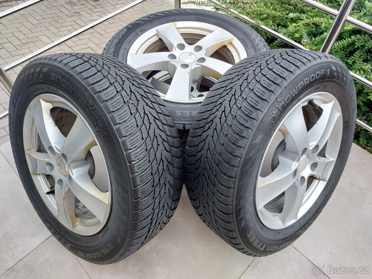 Kola na Seat Alhambra 215/60 R16 99H