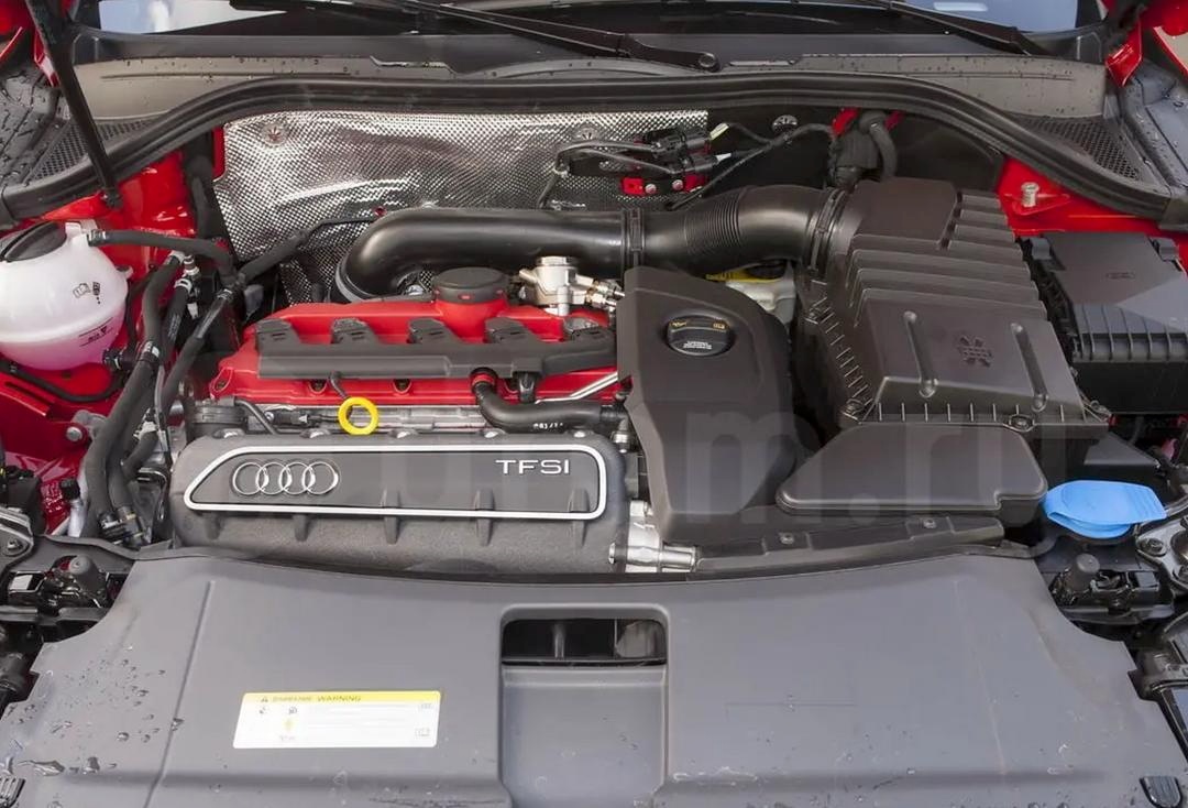 Motor benzínový CZGA 2.5TFSI 250KW Audi RS Q3 8U FL 2016