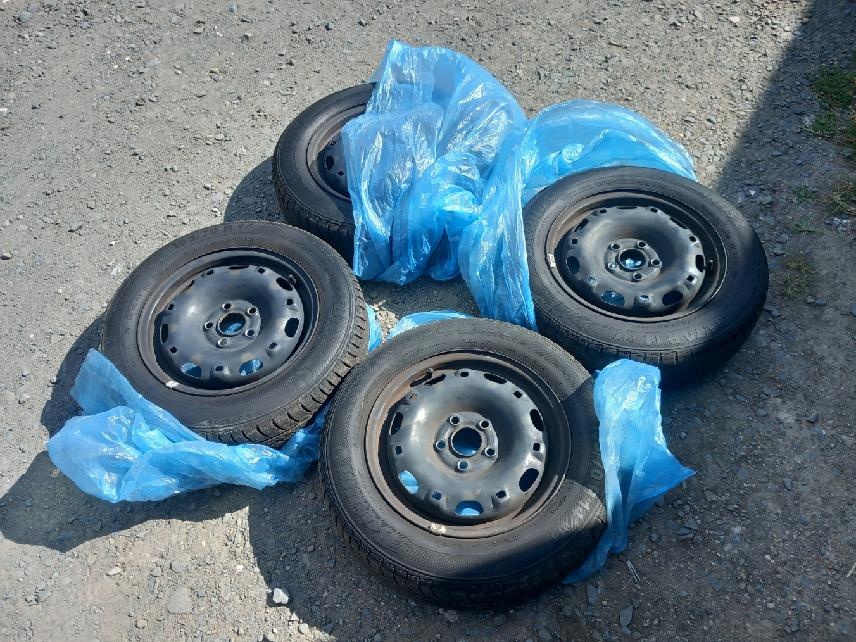 Disky 5x100 (Fabia) + letní pneu 165/70 R14