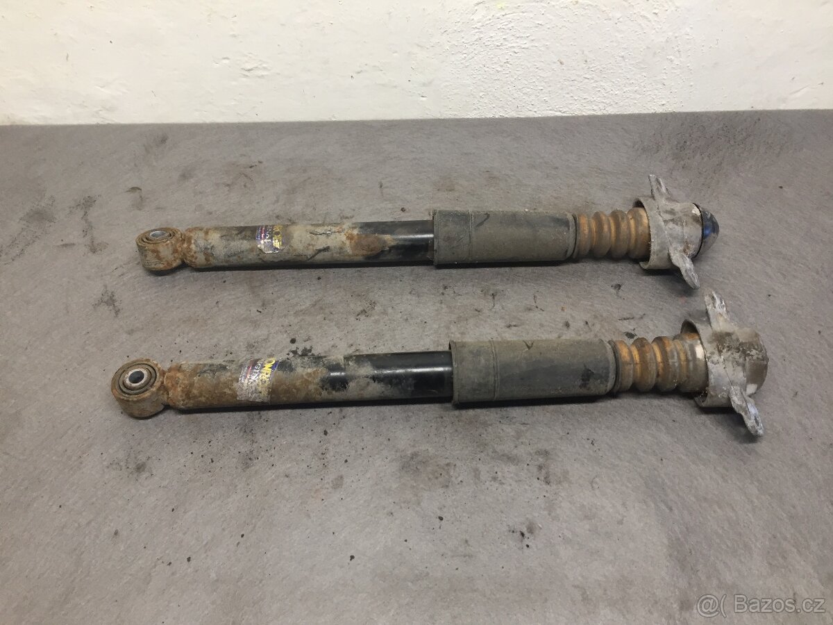 ŠKODA OCTAVIA 2 COMBI 2004-2013 - ZADNÍ TLUMIČE