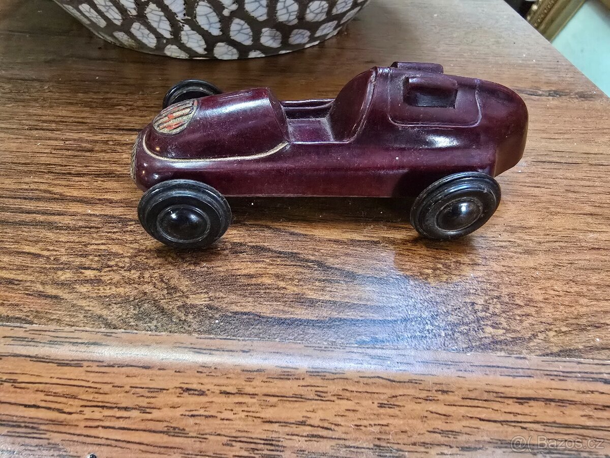 TATRA FORMULE 1 BAKELIT