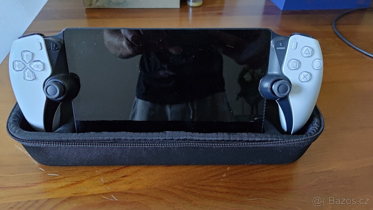 Pouzdro na PS Portal