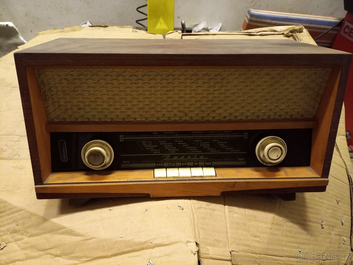 Tesla 427 A  Poézie