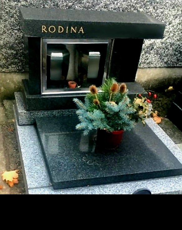 Prodej urnového hrobu Praha 9