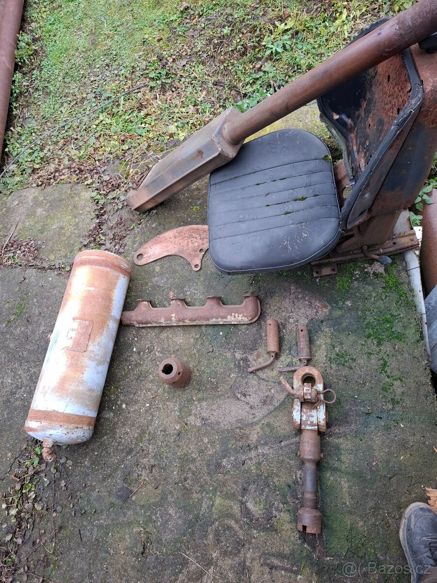 Prodam nahradni díly traktor zetor Levně