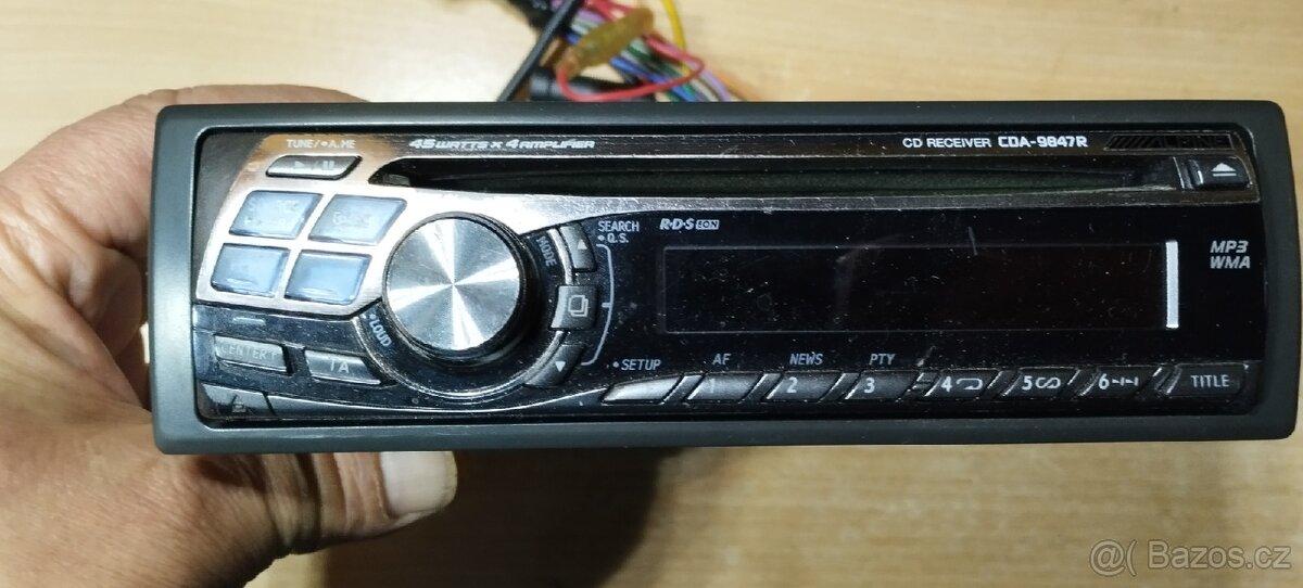 Autorádio s CD/MP3/WMA