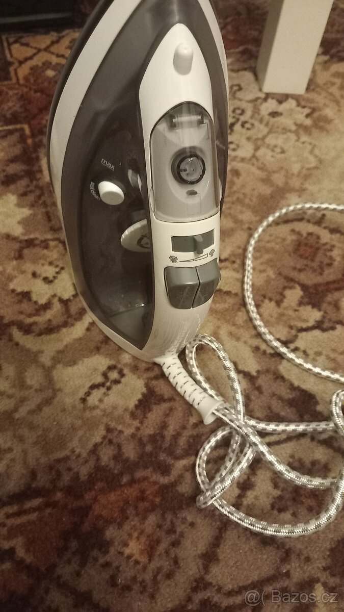 Napařovací žehlička nová nepoužitá