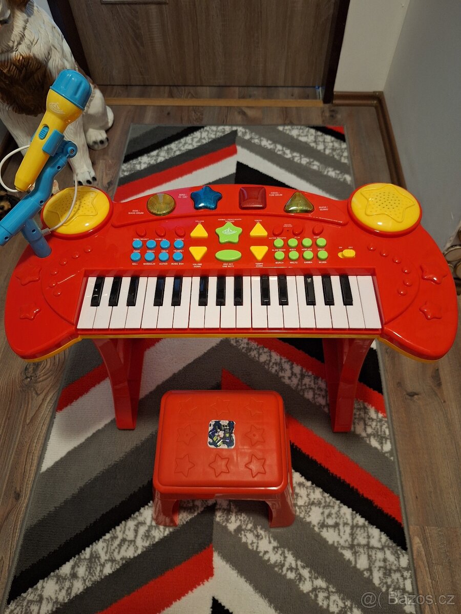 Hudební piano