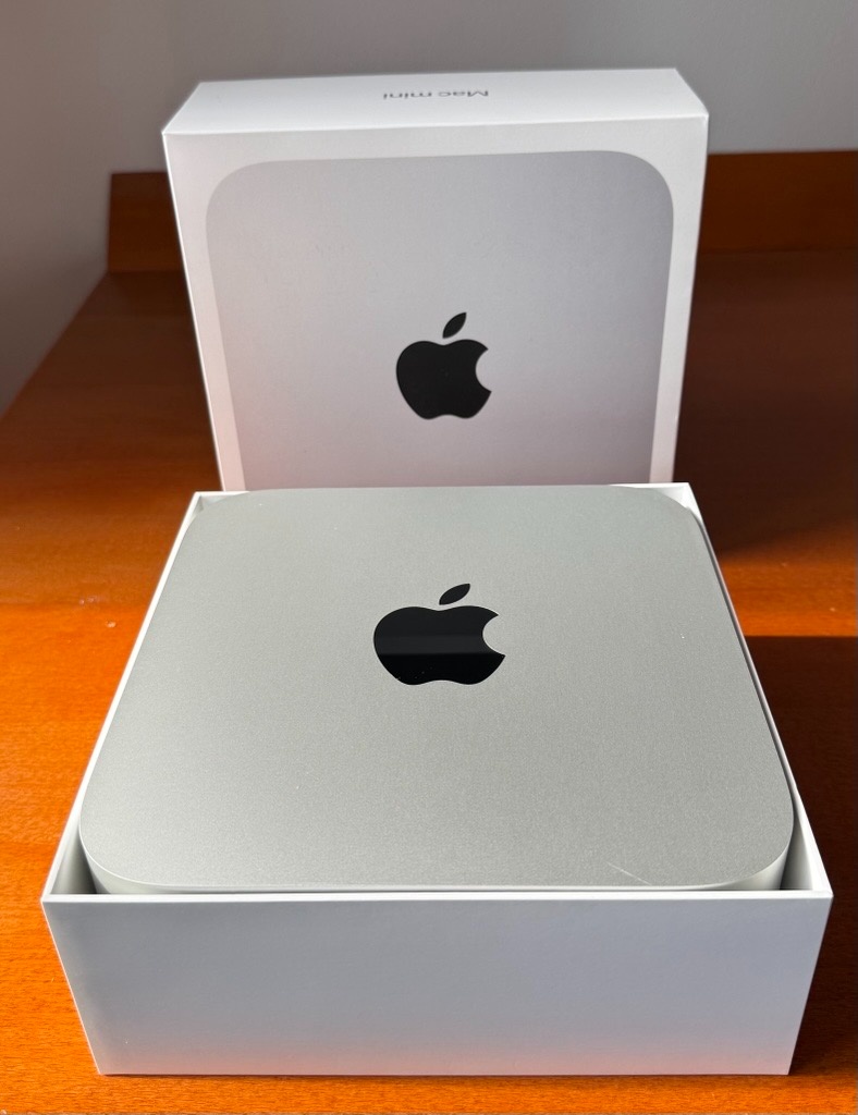 Mac mini M1 (8GB RAM, 256GB SSD)