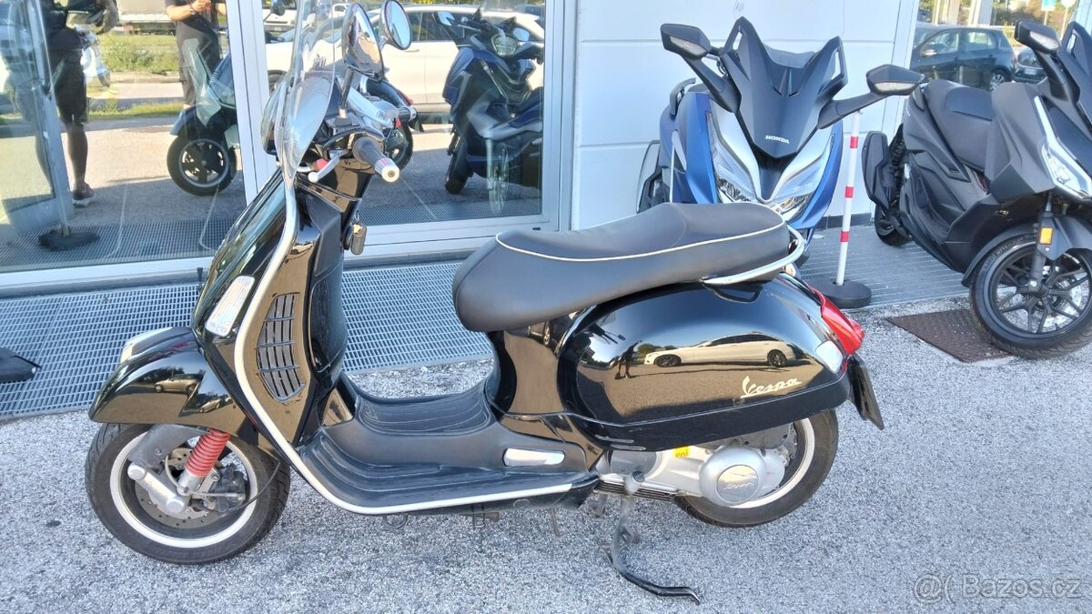 Vespa GTS 125 i.e. (2012)
