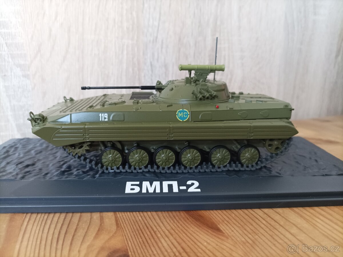 Model BMP-2 1:43