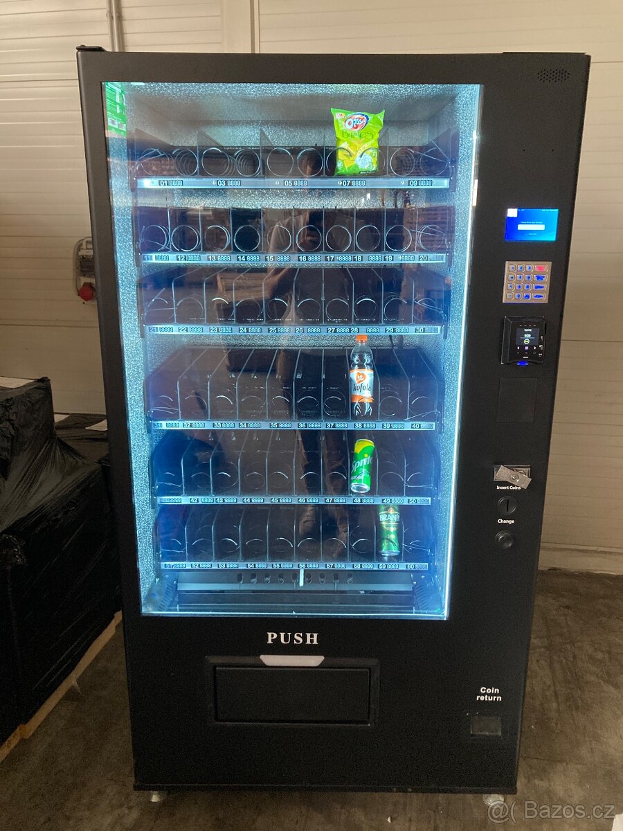 NOVÝ Prodejní automat na jídlo a pití