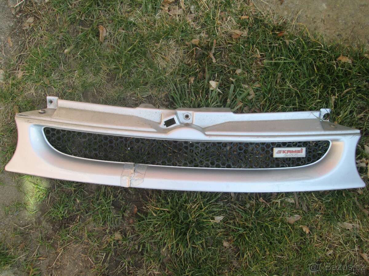 VW Golf 4 maska KAMEI