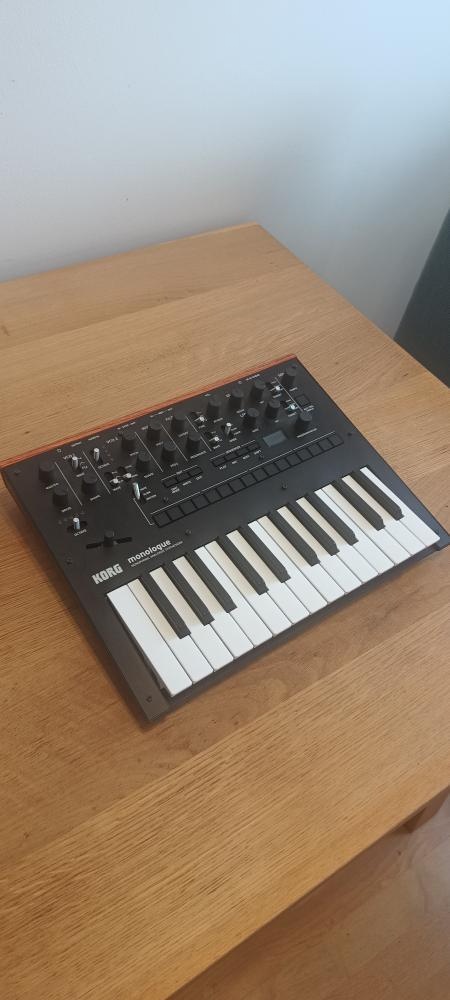 KORG Monologue