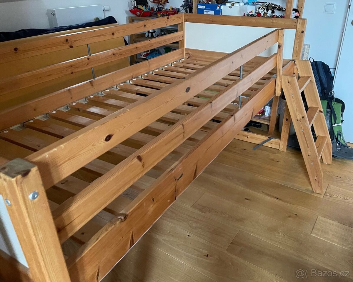 Dětská vyvýšená postel, masiv