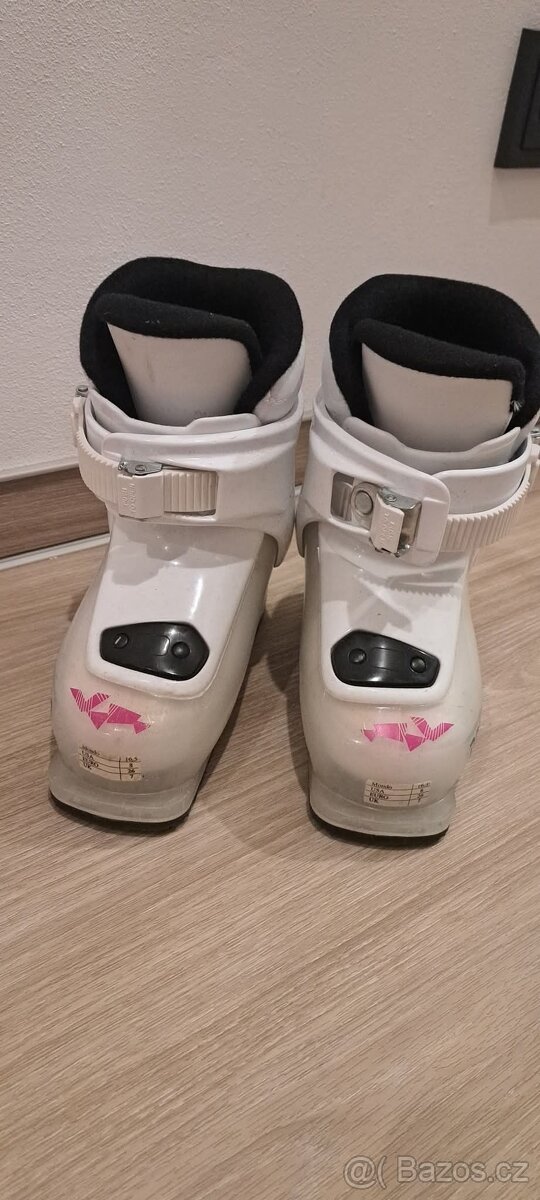 Dětské lyžařské boty vel.26