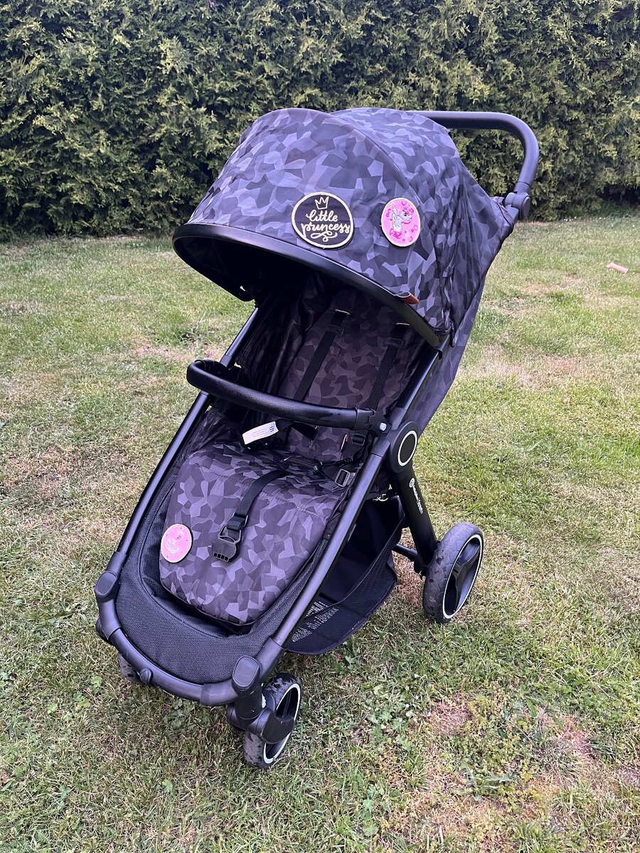 SPORTOVNÍ KOČÁREK PETITE&MARS STREET +