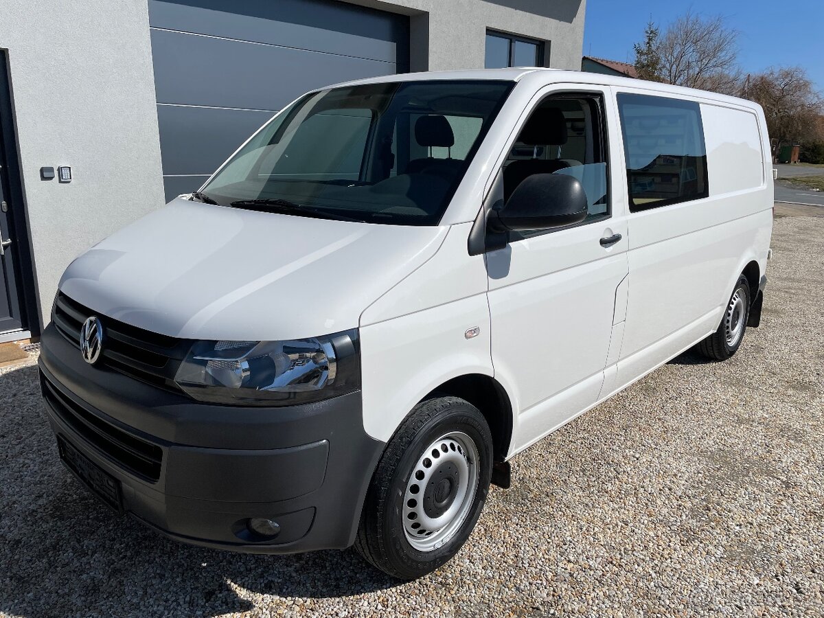 VW TRANSPORTER T5 2,0TDI 103KW SORTIMO 5-9 MÍST