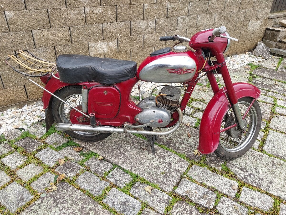 Jawa 150/352