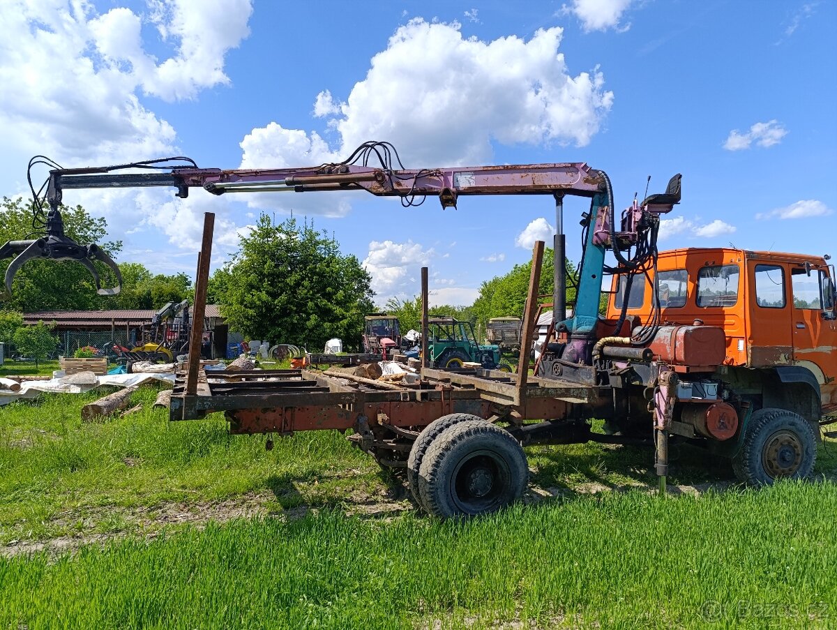 LIAZ 300 s hydraulickou rukou