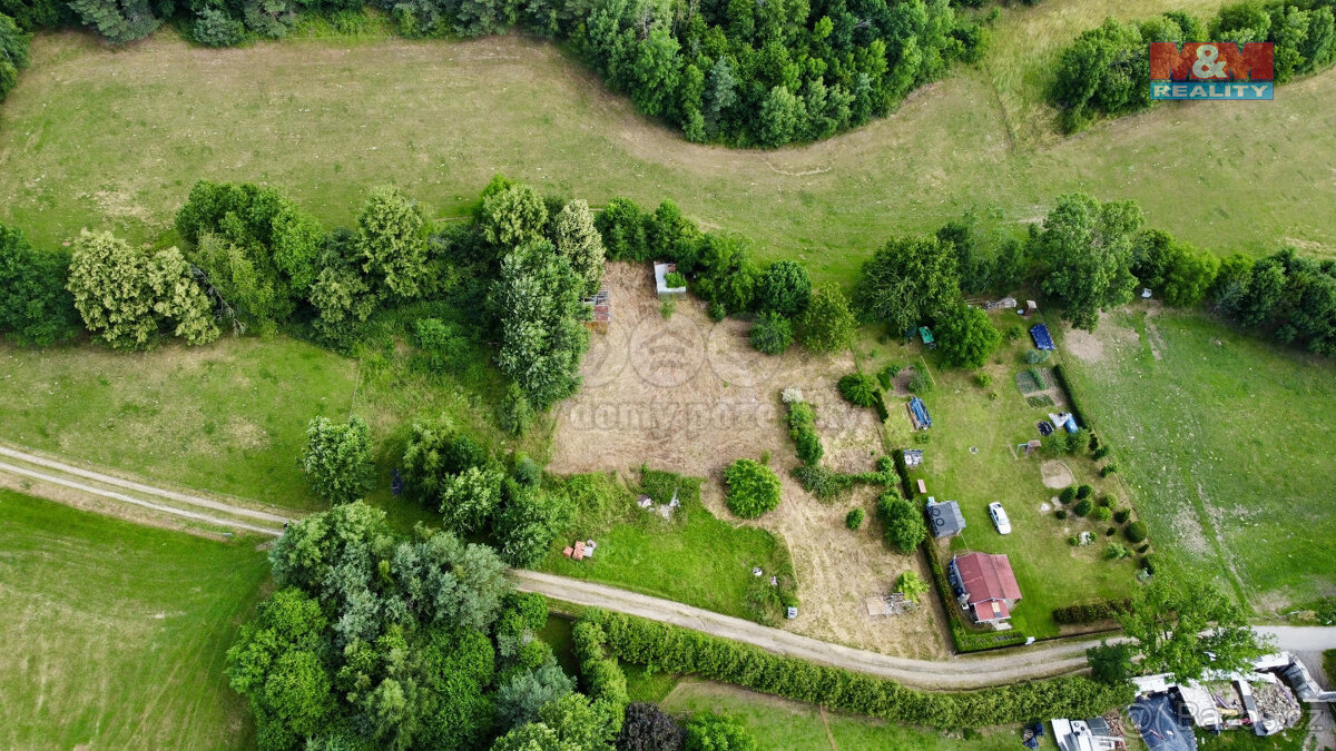 Prodej pozemku k bydlení, 1927 m², Kalce u Předslavic