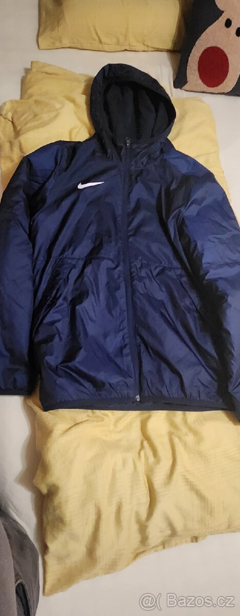 Bunda s kapucí Nike Therma Repel Park M