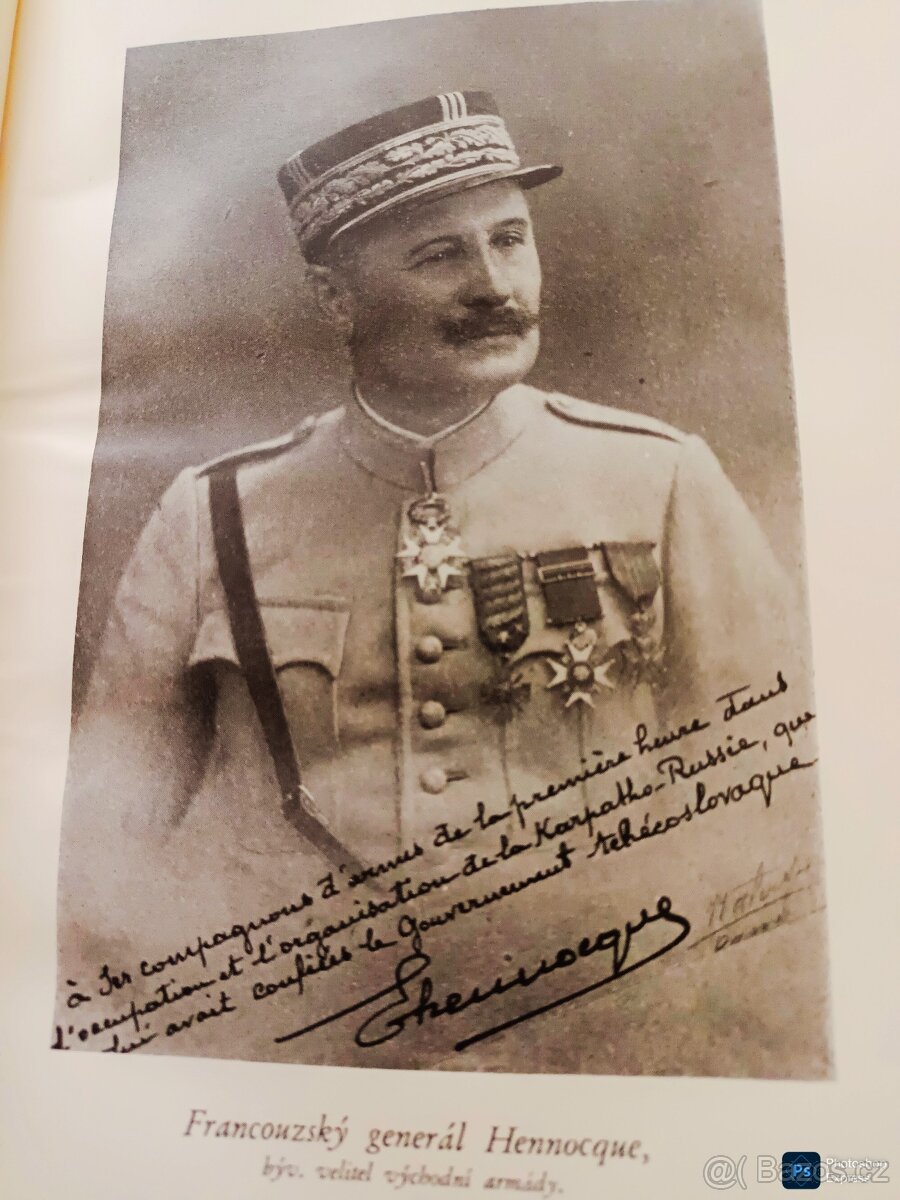 kniha TŘICÁTNÍCI SBORNÍK PRACÍ K 10. VÝROČÍ BOJŮ PĚŠÍHO PLUK