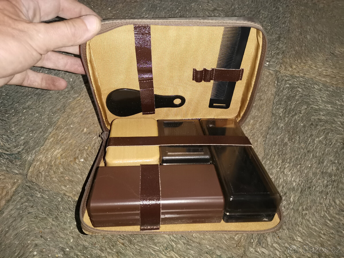 Retro kožené pouzdro