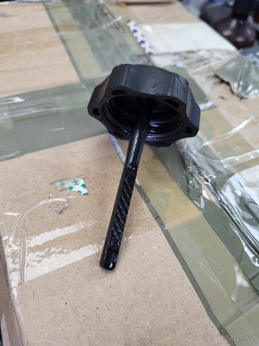 Yamaha XT 600 Z Tenere 1VJ 3AJ měrka víčko oleje